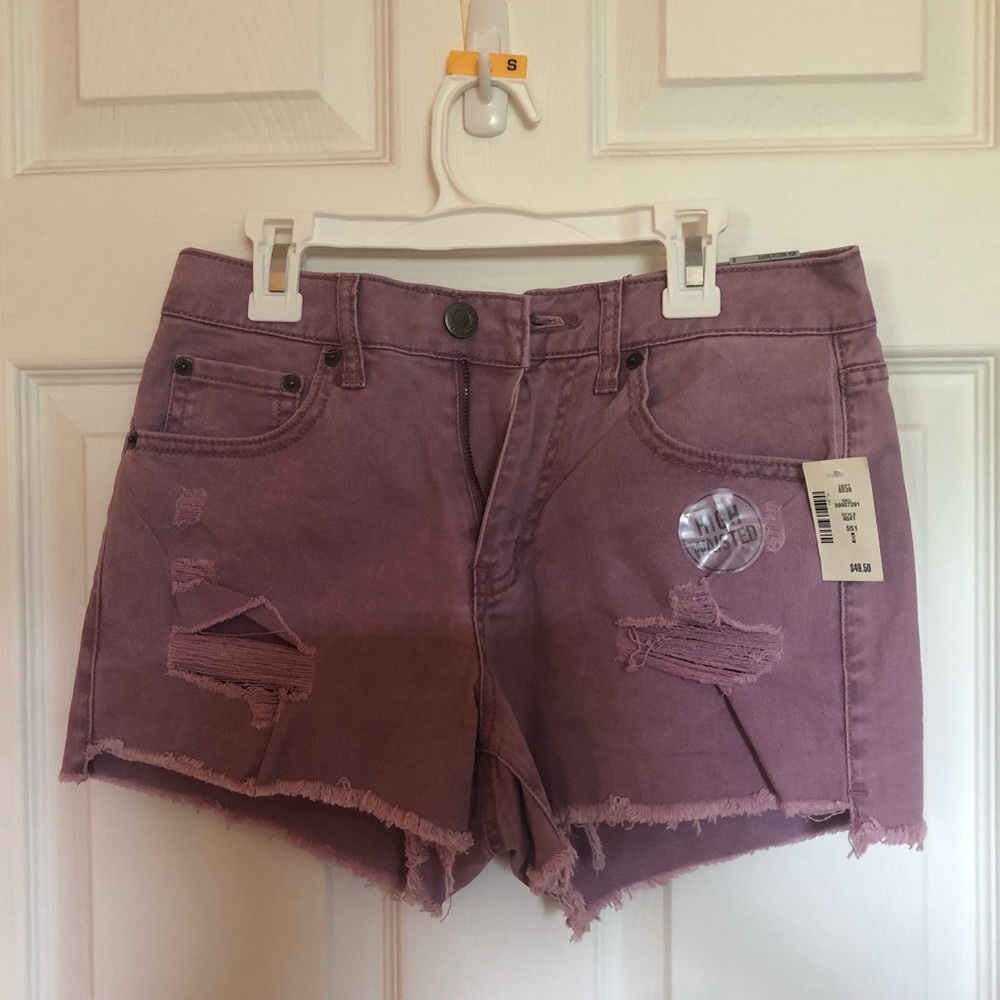 **NEVER WORN** still has tags!